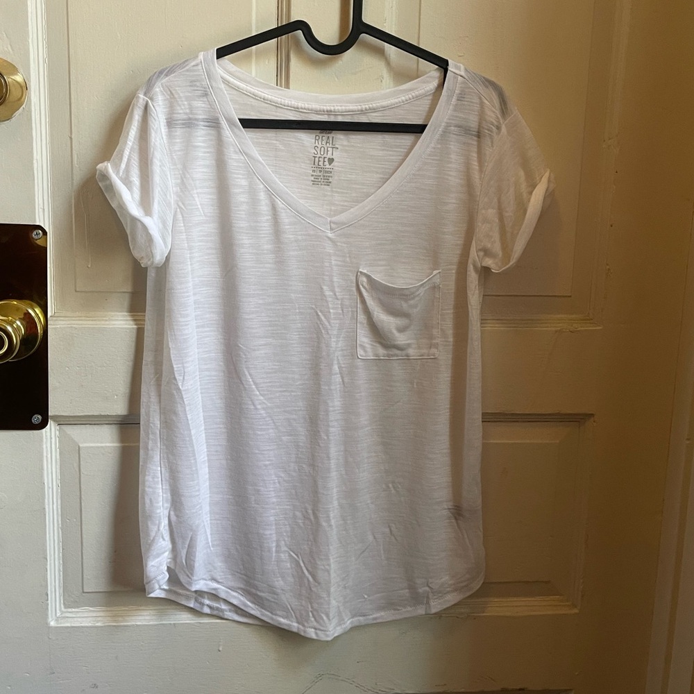 Aerie White real soft tee